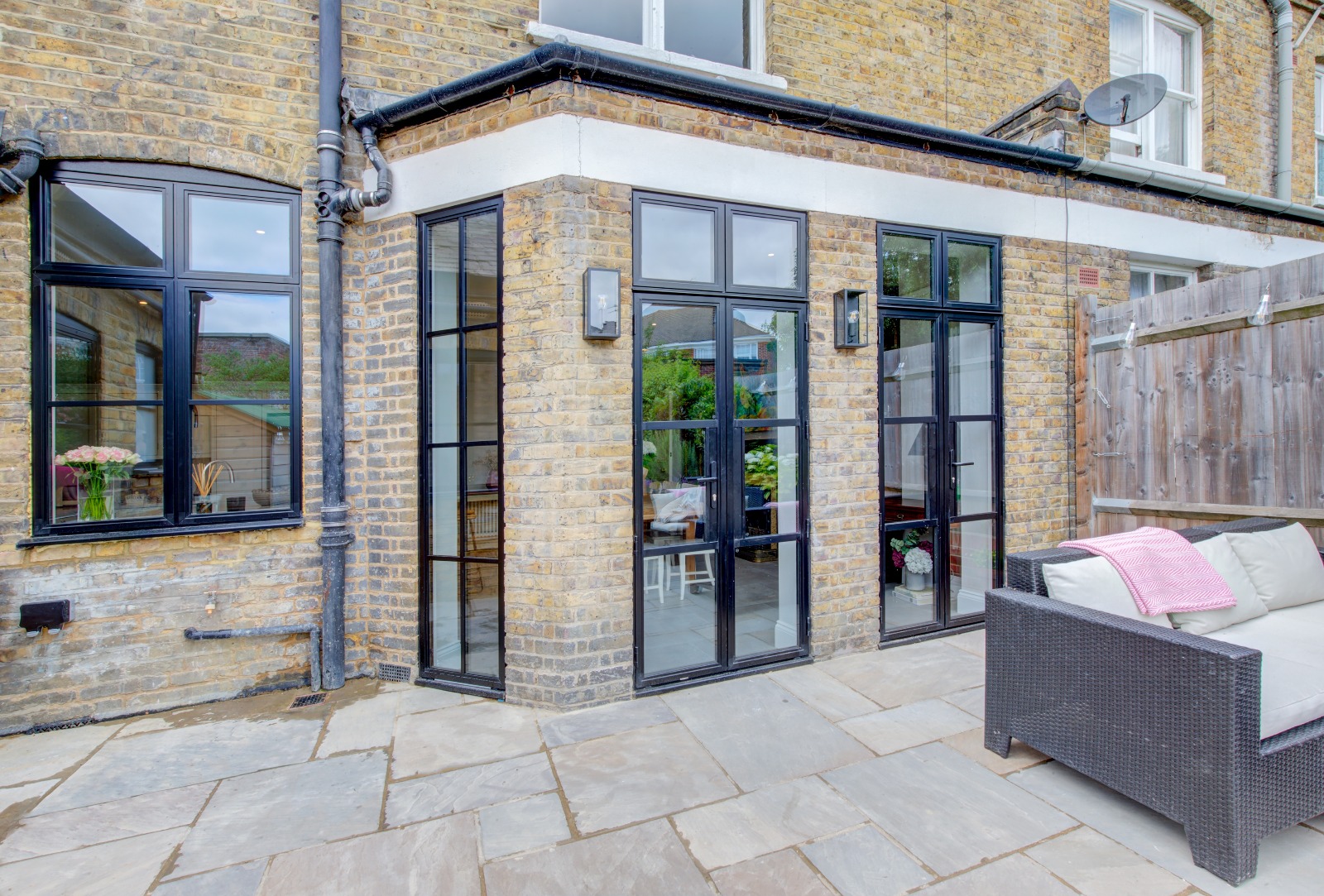Period Property Glazing: Balancing Heritage & Efficiency